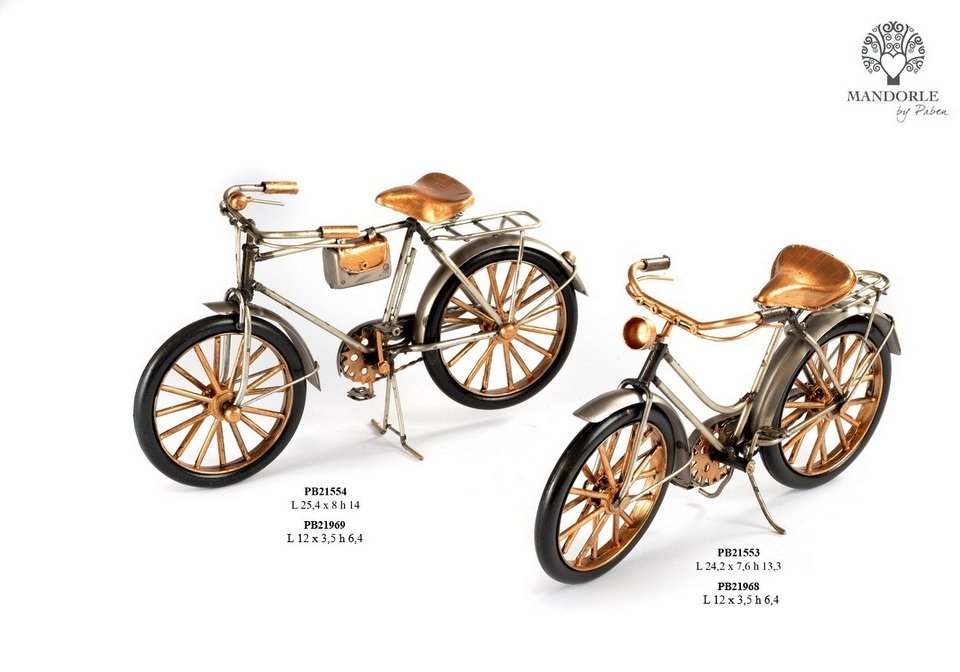 Bomboniera Bici Vintage 24.2 cm., 25.4 cm., 12 cm. in metallo e resina per eventi, codice 21553, 21554, 21968, 21969. Disponibile in design maschile e femminile - Bomboniere Cupido Trapani.