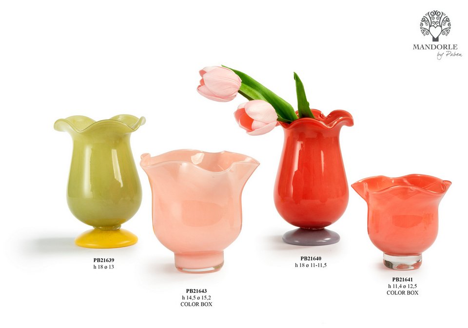 Bomboniera Vaso a forma di Tulipano 18 cm. in vetro per eventi, codice 21639, 21640. Disponibile nei colori rosa e verde - Bomboniere Cupido Trapani.