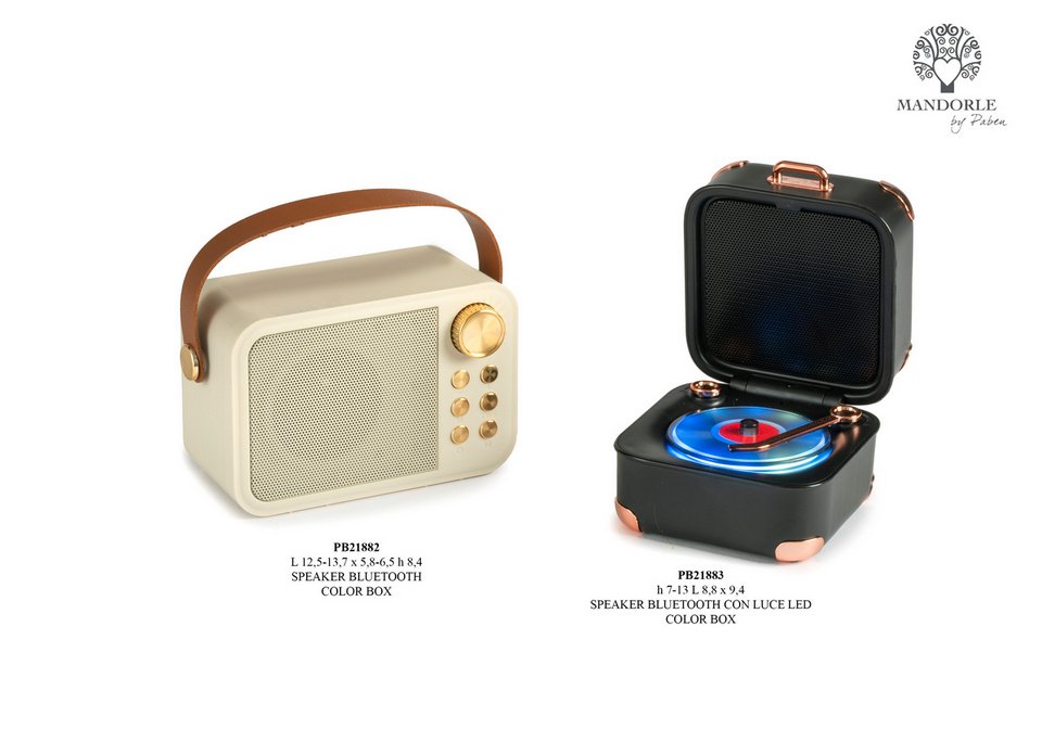 Bomboniera Speaker Bluetooth Radio Retro Verde 12,5 cm in Plastica per Matrimonio/Eventi, codice 21882. Fornito con scatola.