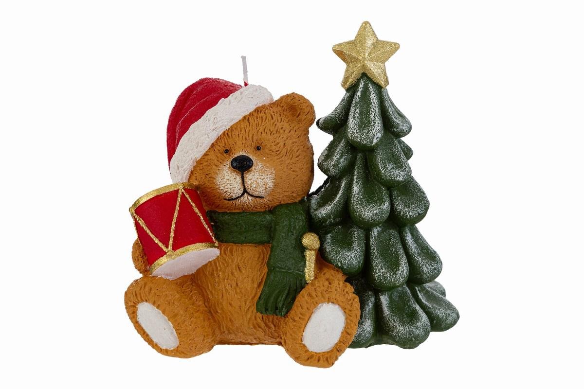 Candela a forma di orsetto natalizio (cod. 38548), altezza 15,5 cm, decorazione festiva profumata per celebrazioni, curata da Bomboniere Cupido Trapani.